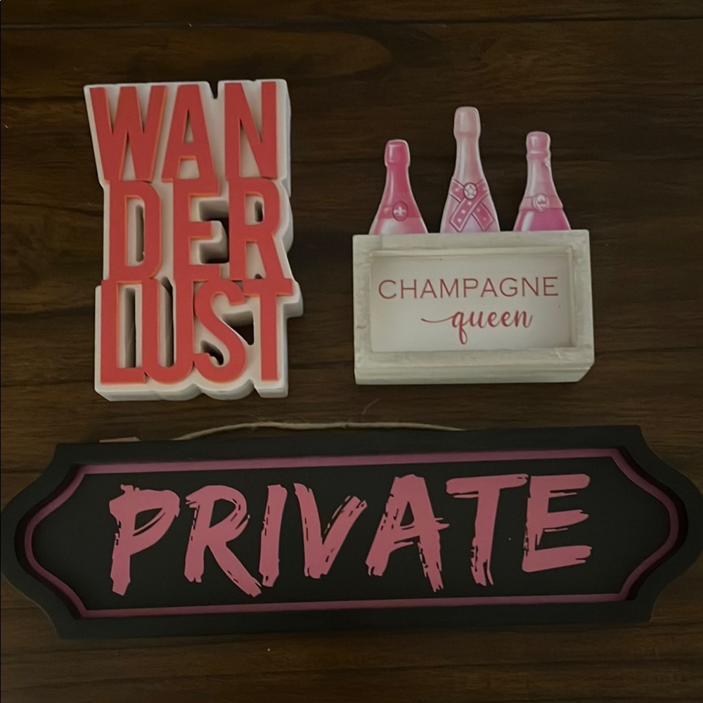 Horn decor set - college dorm